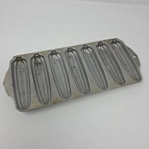 Vintage Wear-Ever Corn Stick Pan Cast Aluminum Cornbread Mold Farmhouse Kitchen